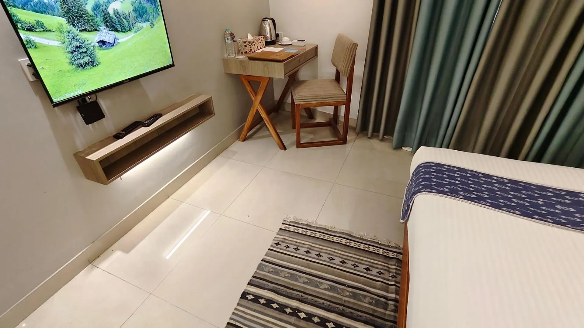 ***  Hotel Nandini Dhaka Bangladesh